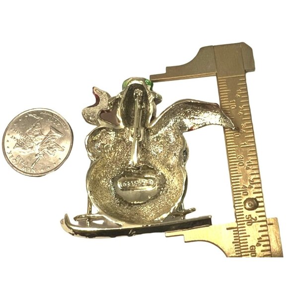 Vtg Christmas Brooch Pin Snowman Skier Rhinestone eyes buttons Holiday Signed - Picture 4 of 4